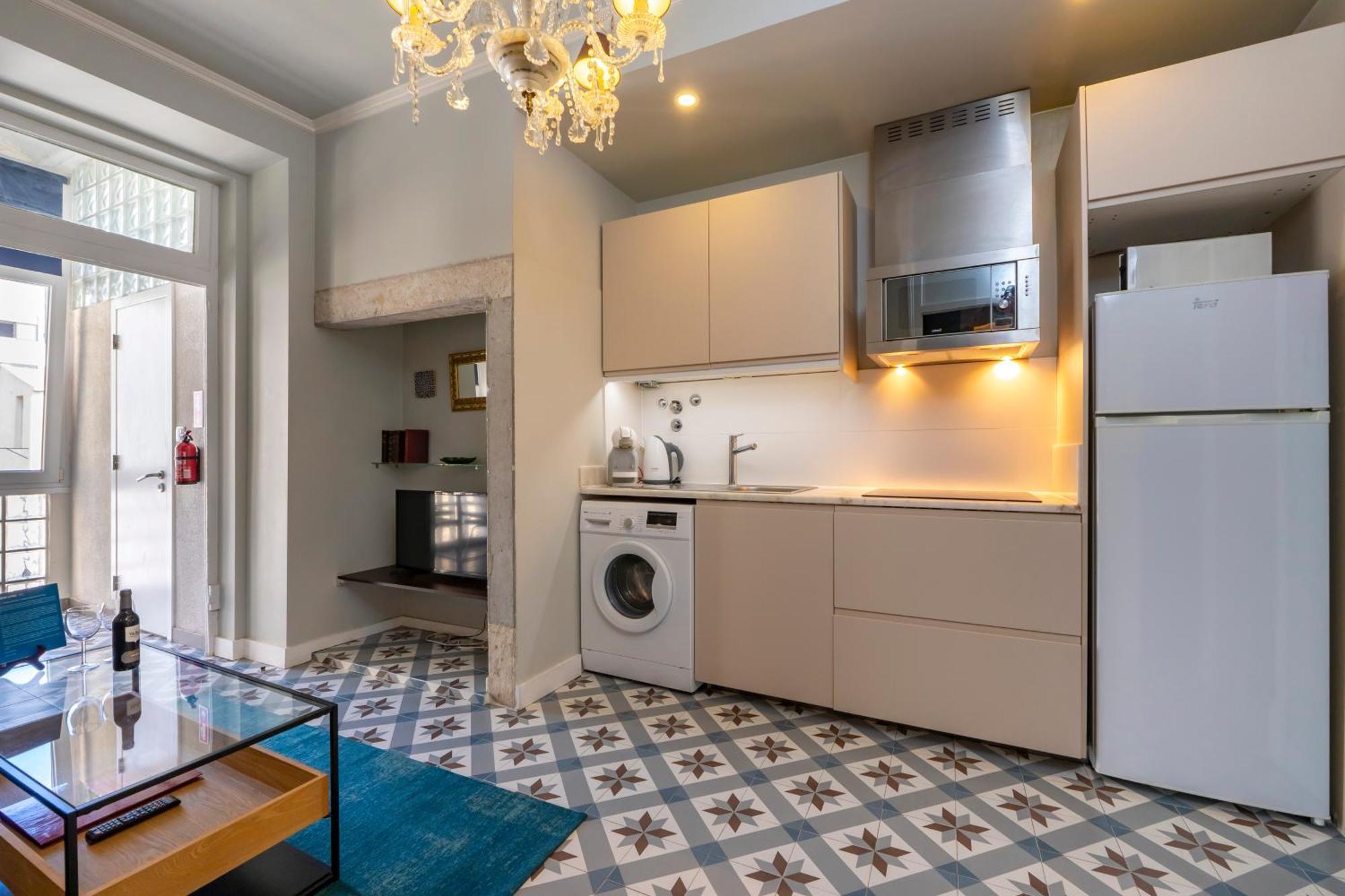 Portuguese Charm In Lisbon Apartment Exterior foto